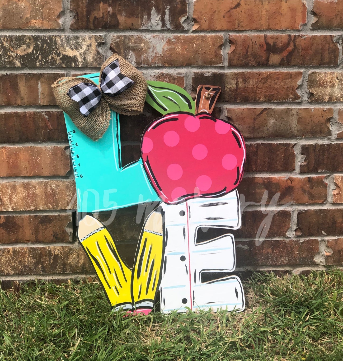 Teacher Love Door Hanger